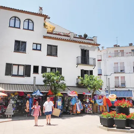 Pet Friendly In * Tossa de Mar